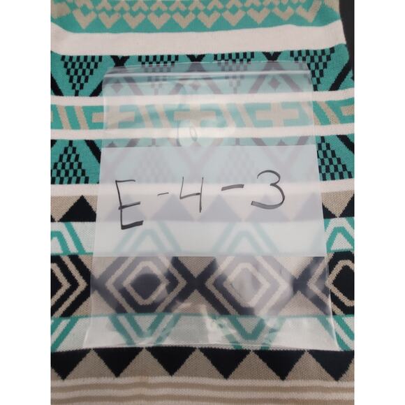 Women's T/O Dress Size Medium Sweater Tribal Print Short Sleeve Sweater - Picture 12 of 12